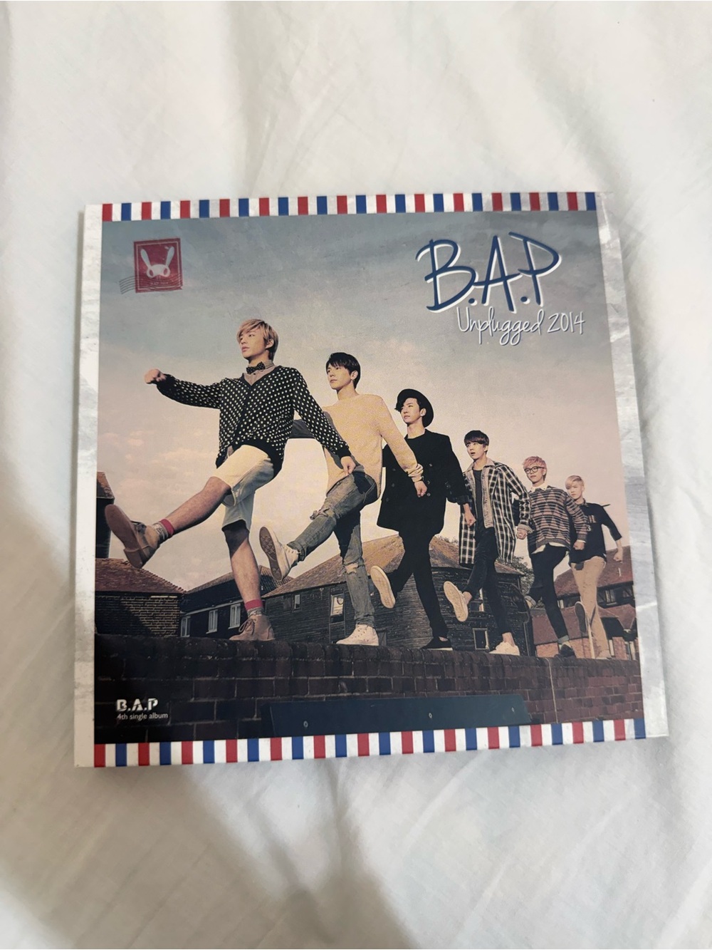 BAP Unplugged 2014 album with Daehyun photocard PC kpop opened